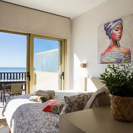 Front In Elviria 아파트 마르베야